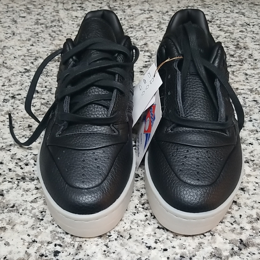 ADIDAS MENS RIVALRY LOW SNEAKER 8.5